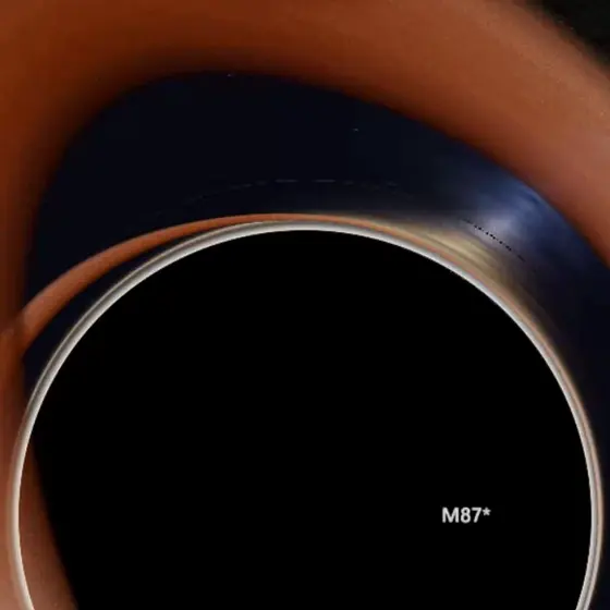 Captura del simulador: M87*: la primera foto de un agujero negro